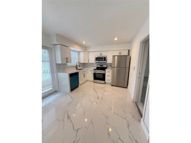 Great location in West Palm Beach! Conveniently located near - photo 5