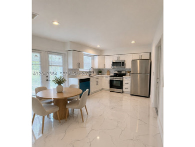 Great location in West Palm Beach! Conveniently located near - photo 6