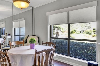 Welcome to easy, elegant living in this beautifully maintained - photo 6