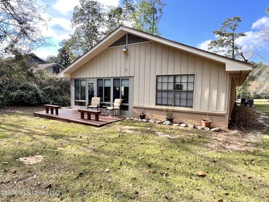 Prime Golf Course Living in Diamondhead | Wake up to sweeping - photo 9