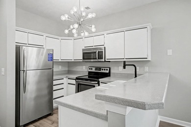 Welcome to this well-maintained and conveniently located - photo 11