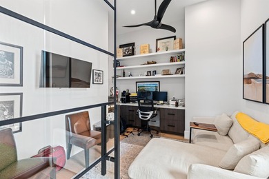 Chic, Modern Residence artfully crafted by award-winning - photo 13