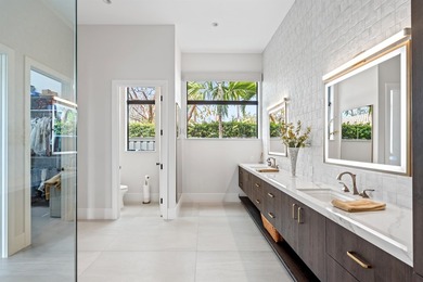 Chic, Modern Residence artfully crafted by award-winning - photo 22