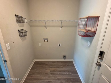 Well-located in the Biscayne/Turtle Creek area of North - photo 4