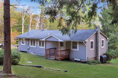 Birchwood Lakes Home For Sale in Dingmans Ferry Pennsylvania