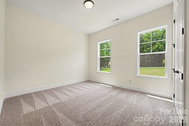 Move-in ready new construction in the gated lakefront community - photo 32
