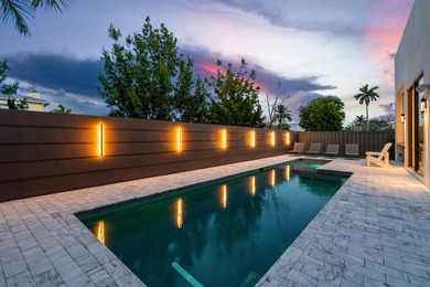 Chic, Modern Residence artfully crafted by award-winning - photo 33