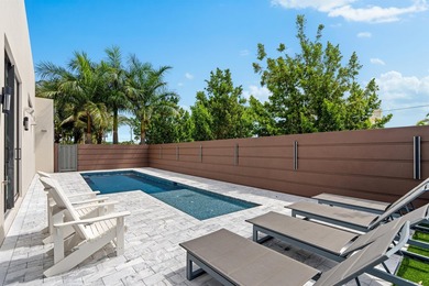 Chic, Modern Residence artfully crafted by award-winning - photo 35