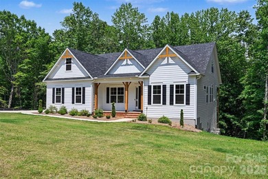 Move-in ready new construction in the gated lakefront community - photo 48