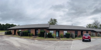 Discover low-maintenance living, maintained 2 bedroom