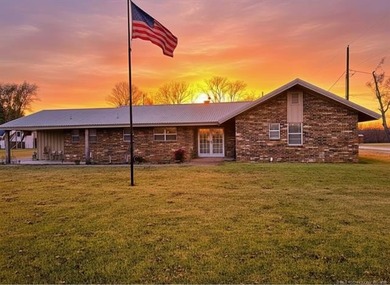 Washita River - Murray County Home For Sale in Davis Oklahoma