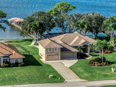 Lake June in Winter Home For Sale in Lake Placid Florida