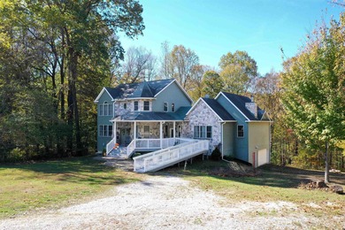 (private lake, pond, creek) Home For Sale in Bloomfield Indiana