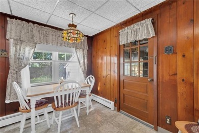 Beautifully maintained home offering over 1,800 square feet of - photo 11