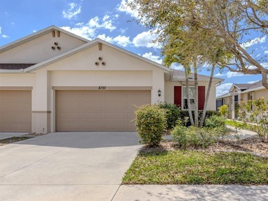 One or more photo(s) has been virtually staged. Punta Gorda - photo 2