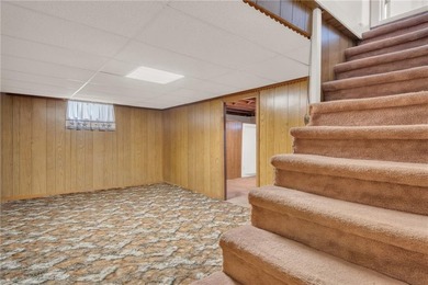 Beautifully maintained home offering over 1,800 square feet of - photo 22