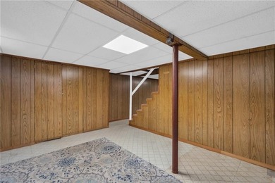 Beautifully maintained home offering over 1,800 square feet of - photo 24
