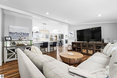 Experience the perfect fusion of natural beauty and modern - photo 9
