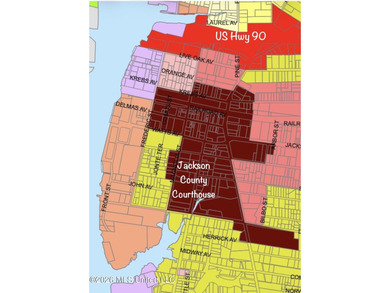 Ideal location to build in the DOWNTOWN Business District in - photo 4