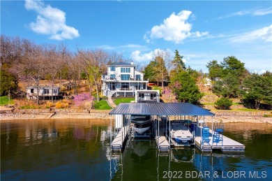 The perfect combination of luxury, coastal modern that you are - Lake Home For Sale in Gravois Mills, Missouri