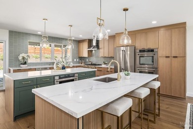 Spoil yourself - You deserve it - Designer Showcase Estate with - photo 6