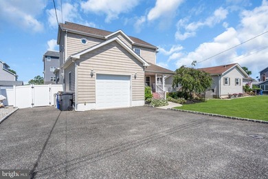 *Brand New Price and Seller Assistance with closing costs* Do - photo 10