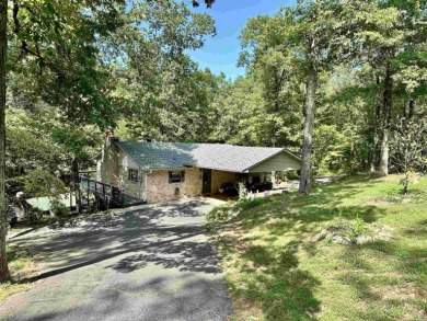 Lake Hamilton Home For Sale in Hot Springs Arkansas