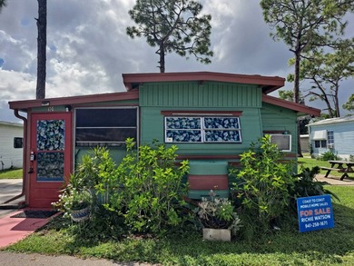 Newly Renovated. Super Cute . Great Location. Close to - photo 6