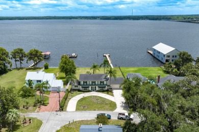 Lake Home For Sale in Palatka, Florida