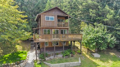 Welcome to 1670 West Shawnigan Lake Rd, Nestled on a lush - photo 3