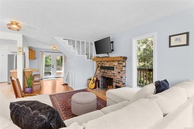 Welcome to 1670 West Shawnigan Lake Rd, Nestled on a lush - photo 10