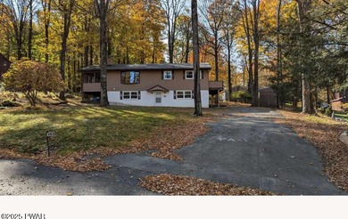 Lake Wallenpaupack Home For Sale in Greentown Pennsylvania