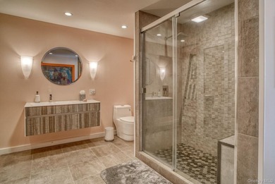 Lakefront Retreat in Yulan, NY This isn't just a home on the - photo 18