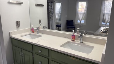 Turnkey 4 bedroom, 3 bath investment property or full-time