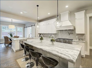 This luxury custom home will be built on TWO lots in Forest - photo 9