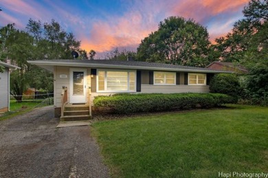 Lake Home Sale Pending in Mchenry, Illinois