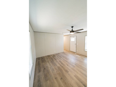 Discover the perfect balance of comfort and rural charm in this - photo 5