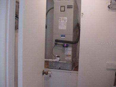Under contract-accepting backup offers. Investor alert - photo 8