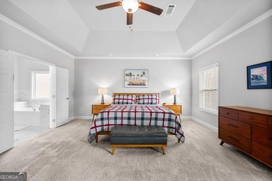 There are homes on the golf course... and then there are homes - photo 16