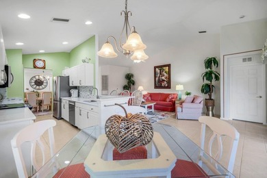 TURNKEY COACH HOME WITH PRESERVE VIEW IN COLONIAL COUNTRY CLUB! - photo 18