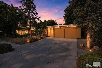 Rare opportunity to own an authentic Fairglen Eichler in San - photo 1