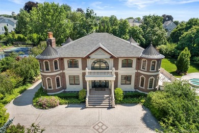 Welcome to 28 Whitney Circle, a breathtaking custom brick - photo 24