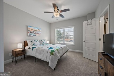 There are homes on the golf course... and then there are homes - photo 28