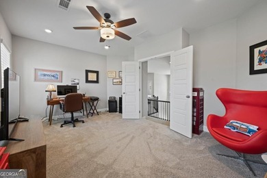 There are homes on the golf course... and then there are homes - photo 33