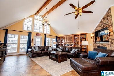 This one level lake front home offers 3 bedrooms and 2 full - photo 7
