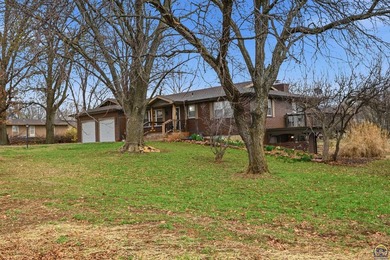 Lake Home For Sale in Ozawkie, Kansas