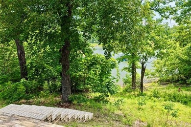 EXPERIENCE THE BEST OF LAKE EUFAULA, OK, IN YOUR WATERFRONT HOME - photo 12