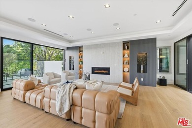 View property nestled in the hills of Encino, this newly - photo 4