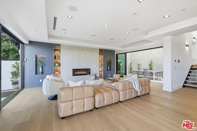 View property nestled in the hills of Encino, this newly - photo 5