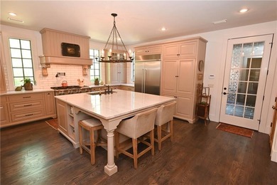 Stunning! Welcome to 1707 Candler Way, where timeless elegance & - photo 17